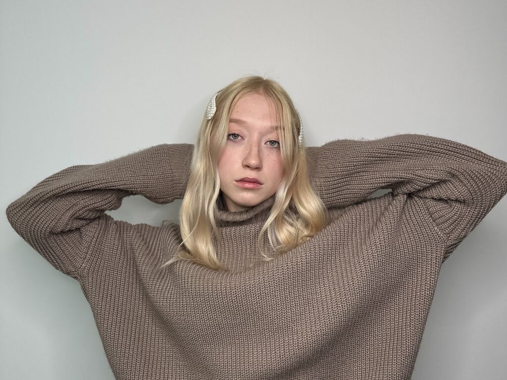 EleneDevon
